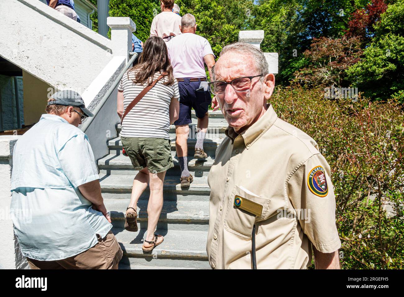 Flat Rock North Carolina, Carl Sandburg Home National Historic Site, Connemara Gruppenführer, Erwachsener, Bewohner, Rentner, Rentner im Ruhestand Stockfoto