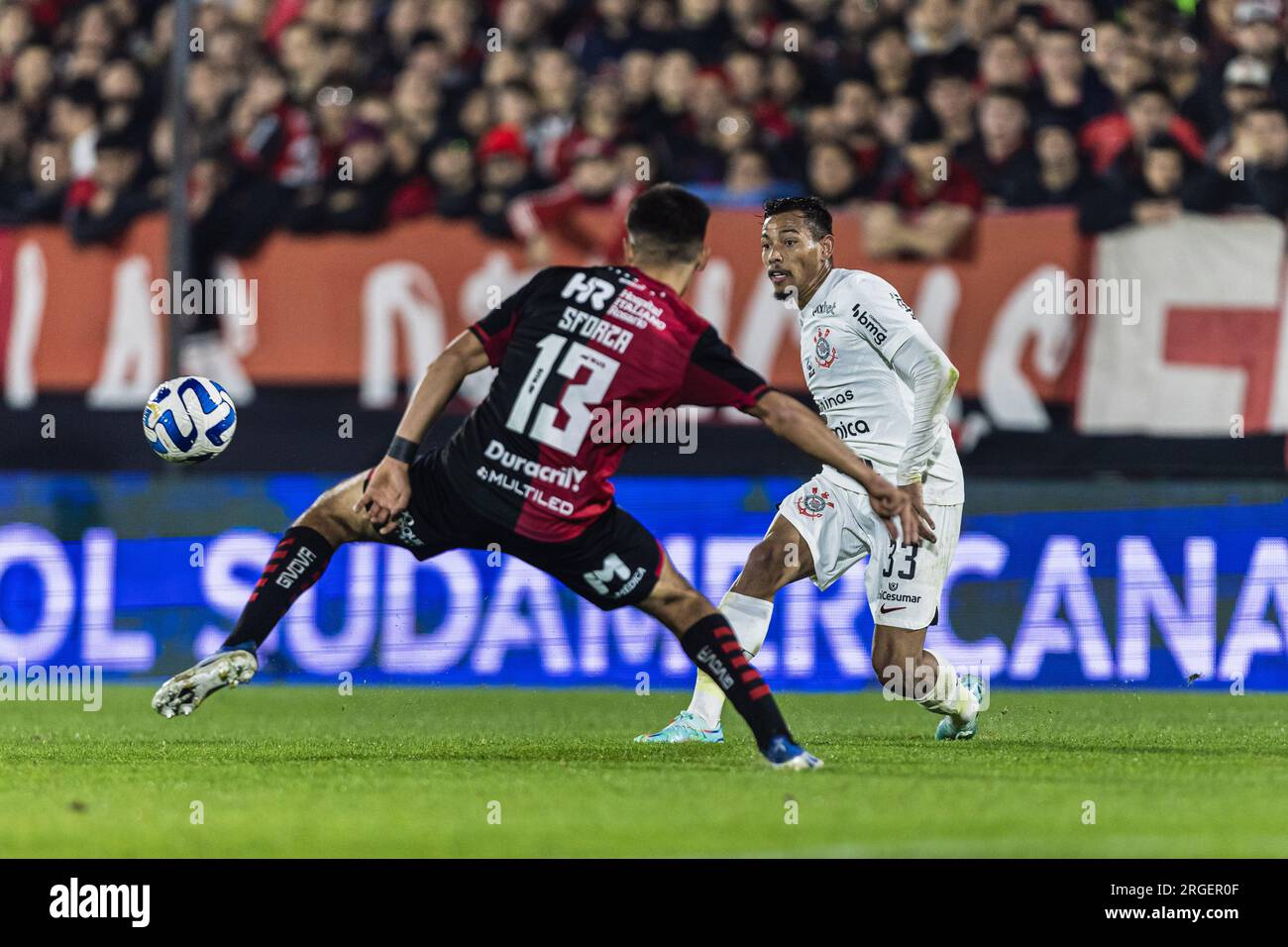 Rosário, SF - 08.08.2023: NEWELLS X CORINTHIANS - Rosario, Argentinien. 8. August 2023. Ruan Oliveira (COR) während des Spiels zwischen Newell's Old Boys (ARG) und Corinthians (BH) für die Copa Sudamericana im Stadion Marcelo Bielsa. (Foto: Sporteo/Fotoarena) Stockfoto