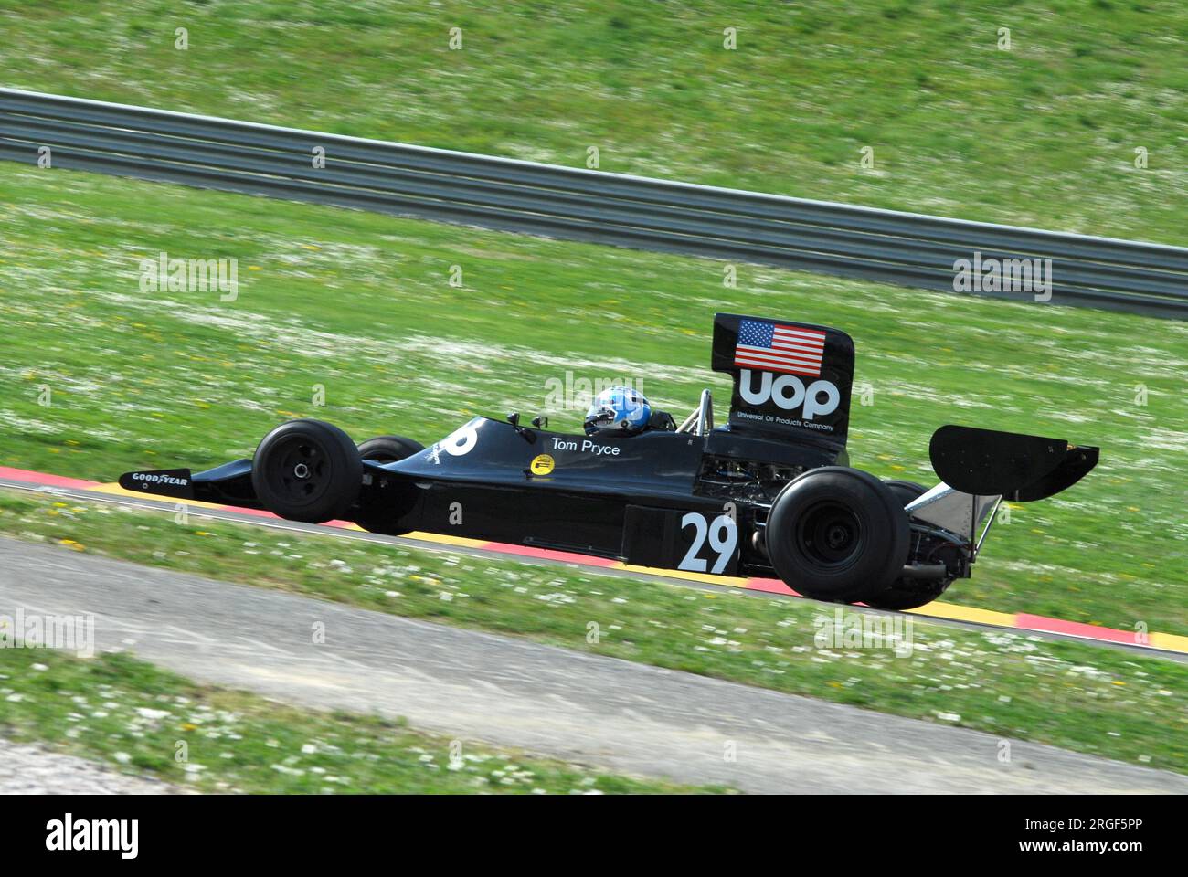 Mugello Circuit, 1. April 2007: Unbekannter Lauf auf dem Classic F1 Car 1974 Shadow DN3 Ex Tom Pryce auf dem Mugello Circuit in Italien während des Mugello Historic Festival. Stockfoto