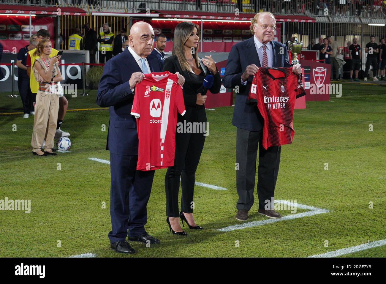 Monza, Italien - 8. August 2023, Adriano Galliani und Paolo Scaroni während des Trofeo Silvio Berlusconi, Silvio Berlusconi Trophy, Fußballspiel zwischen AC Monza und AC Mailand am 8. August 2023 im U-Power Stadium in Monza, Italien - Photo Morgese Stockfoto