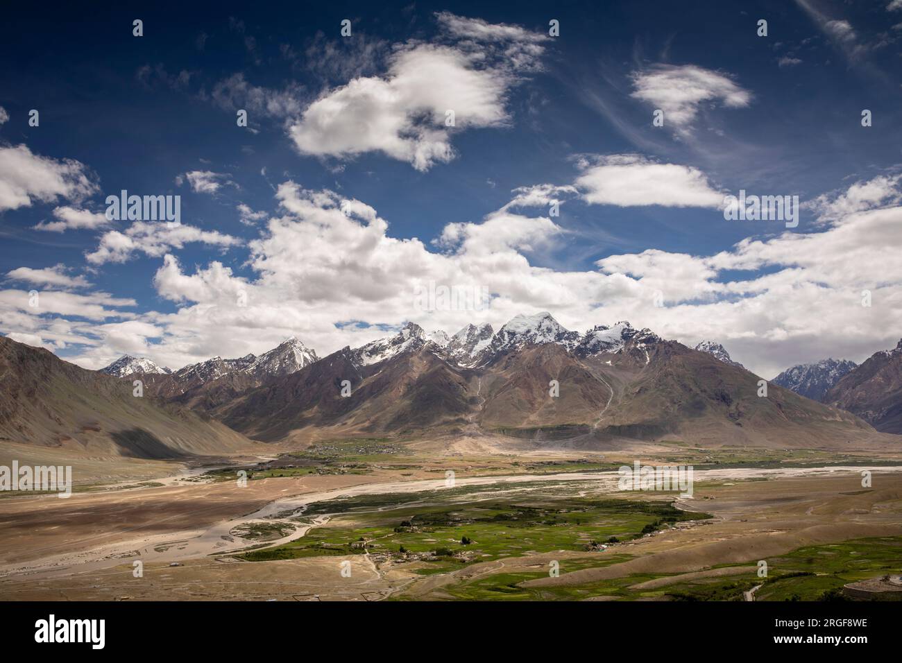 Indien, Ladakh, Zanskar, Karsha, erhöhte Sicht auf das Padum-Tal vom Kloster Stockfoto