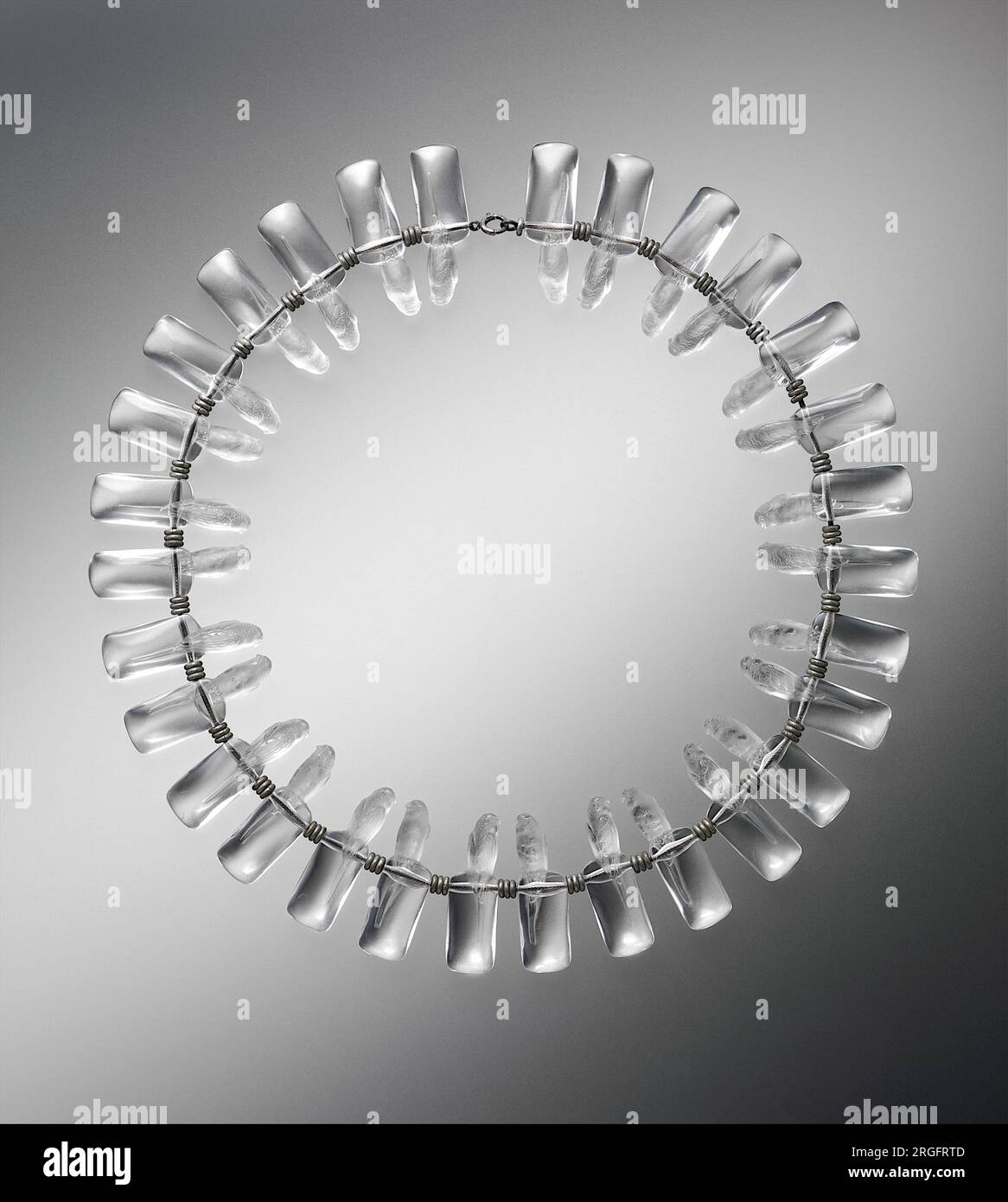 René Lalique (französischer Juwelier) - Halskette mit Sittichen - c1929 Stockfoto