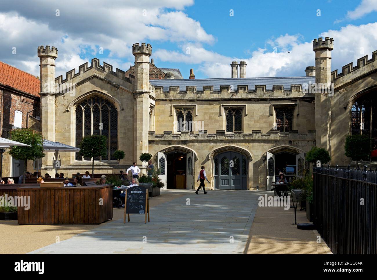 York Minster Refectory, Deansgate, York, North Yorkshire, England, UK Stockfoto