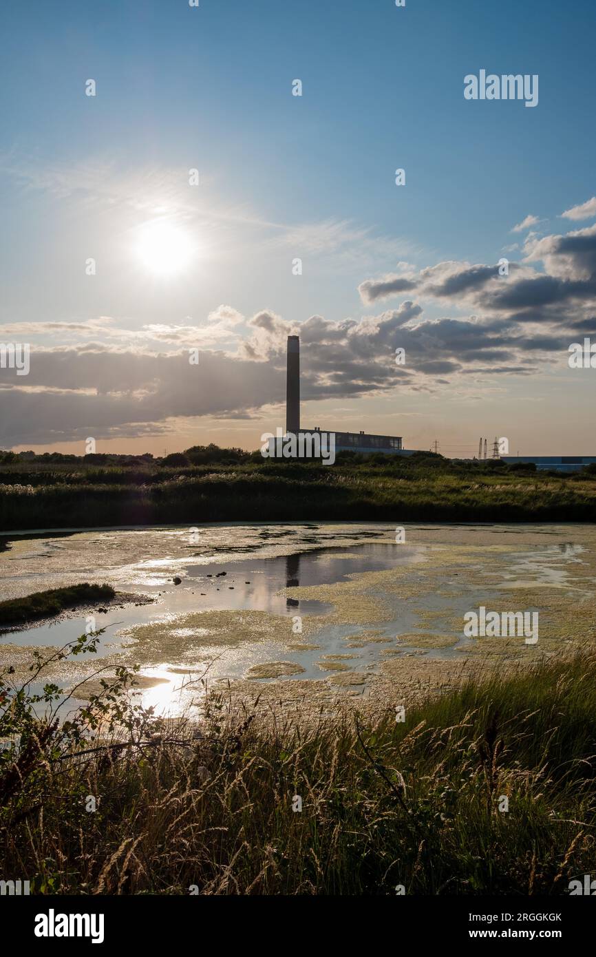 Fawley Power Station (stillgelegt 2013), Southampton Water, Solent, Calshot, Hampshire, England, Großbritannien Stockfoto