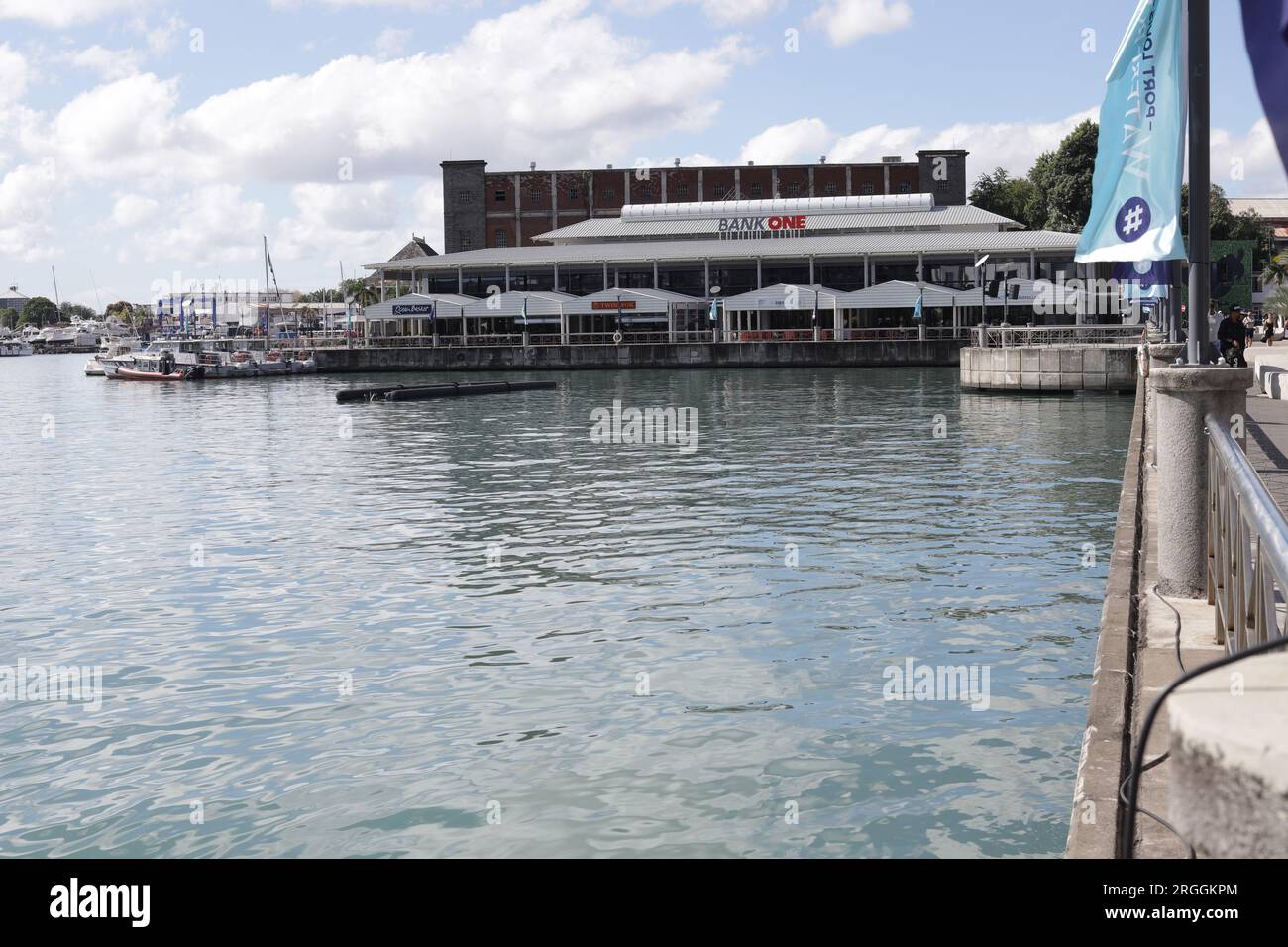 Le Caudan Waterfront ist ein kommerzielles Gebäude in Port Louis, der Hauptstadt von Mauritius. Stockfoto