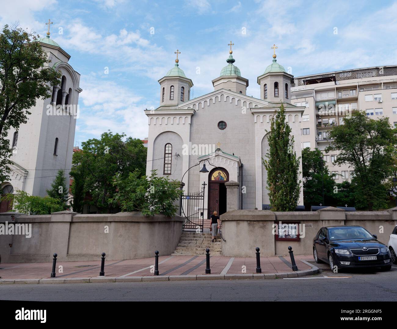Kirche der Himmelfahrt außen in Belgrad, Serbien. August 2023. Stockfoto