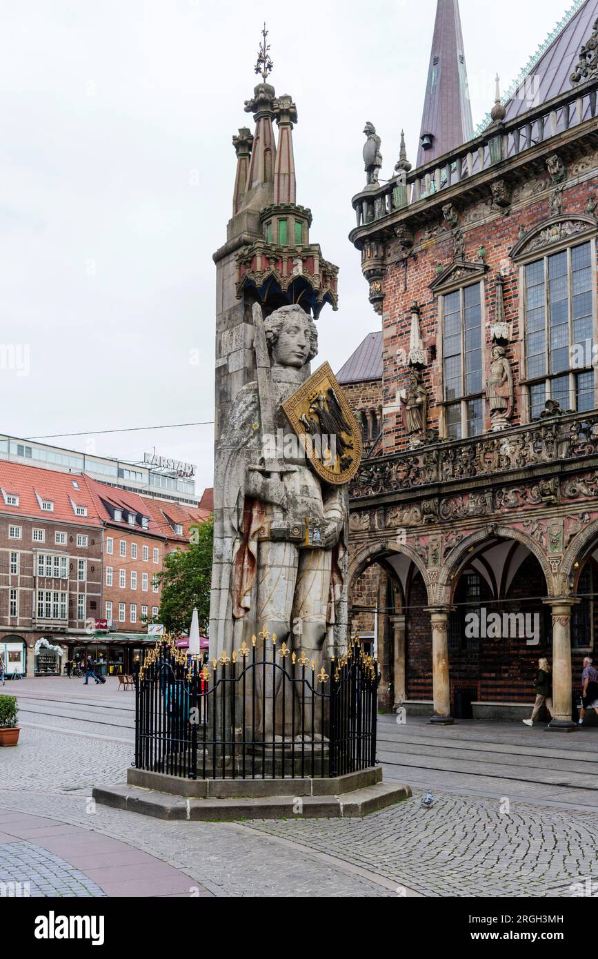 Roland-Statue im Zentrum von Bremen Stockfoto