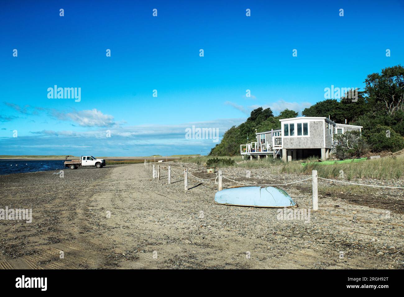 Strandhütte am Nauset Harbor. Stockfoto