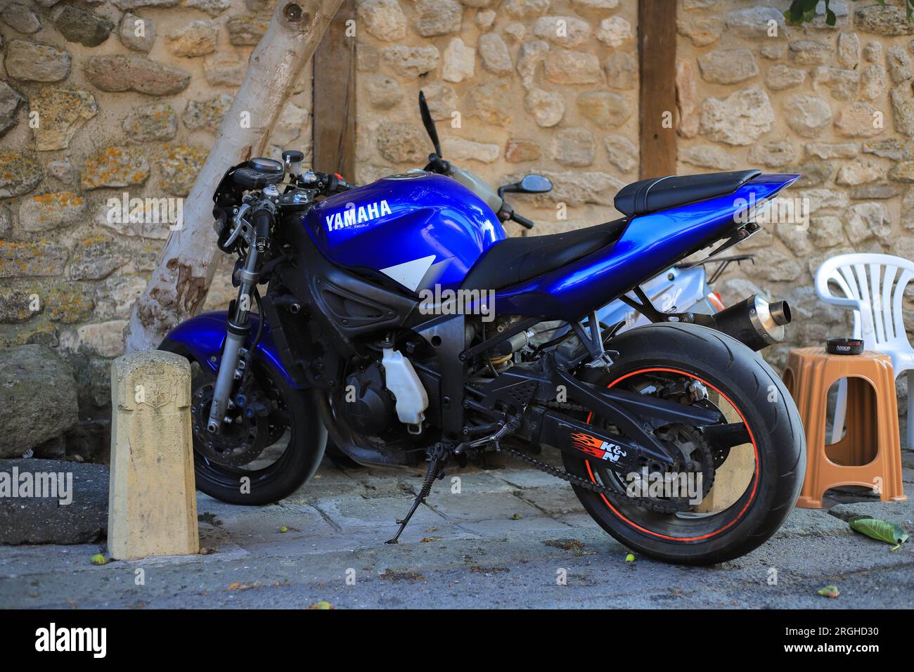 Blaues Motorrad Yamaha R6 Stockfoto