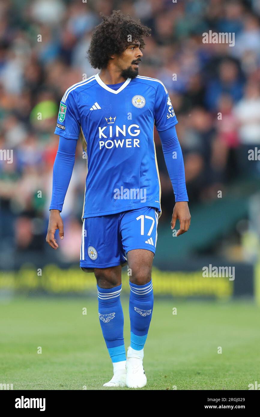 Burton Upon Trent, Großbritannien. 09. Aug. 2023. Hamza Choudhury #17 of Leicester City während des Carabao Cup Spiels Burton Albion vs Leicester City im Pirelli Stadium, Burton Upon Trent, Großbritannien, 9. August 2023 (Foto von Gareth Evans/News Images) in Burton Upon Trent, Großbritannien, am 8./9. August 2023. (Foto: Gareth Evans/News Images/Sipa USA) Guthaben: SIPA USA/Alamy Live News Stockfoto