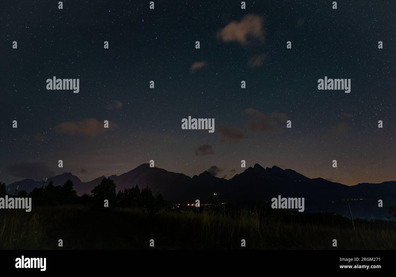 Sterne über dem Tatra-Gebirge, Slowakei Stockfoto