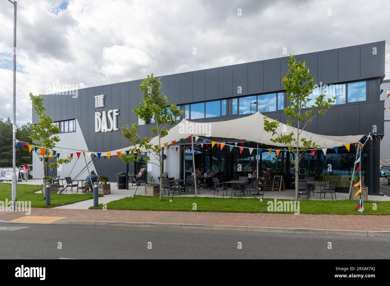 The Base, Kunst- und Kunsthandwerkszentrum und Galerie im Greenham Business Park, Newbury, Berkshire, England, Großbritannien Stockfoto