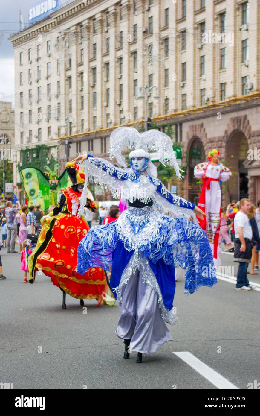 Kostümparade in der Khreshchatyk Straße in Kiew Stockfoto