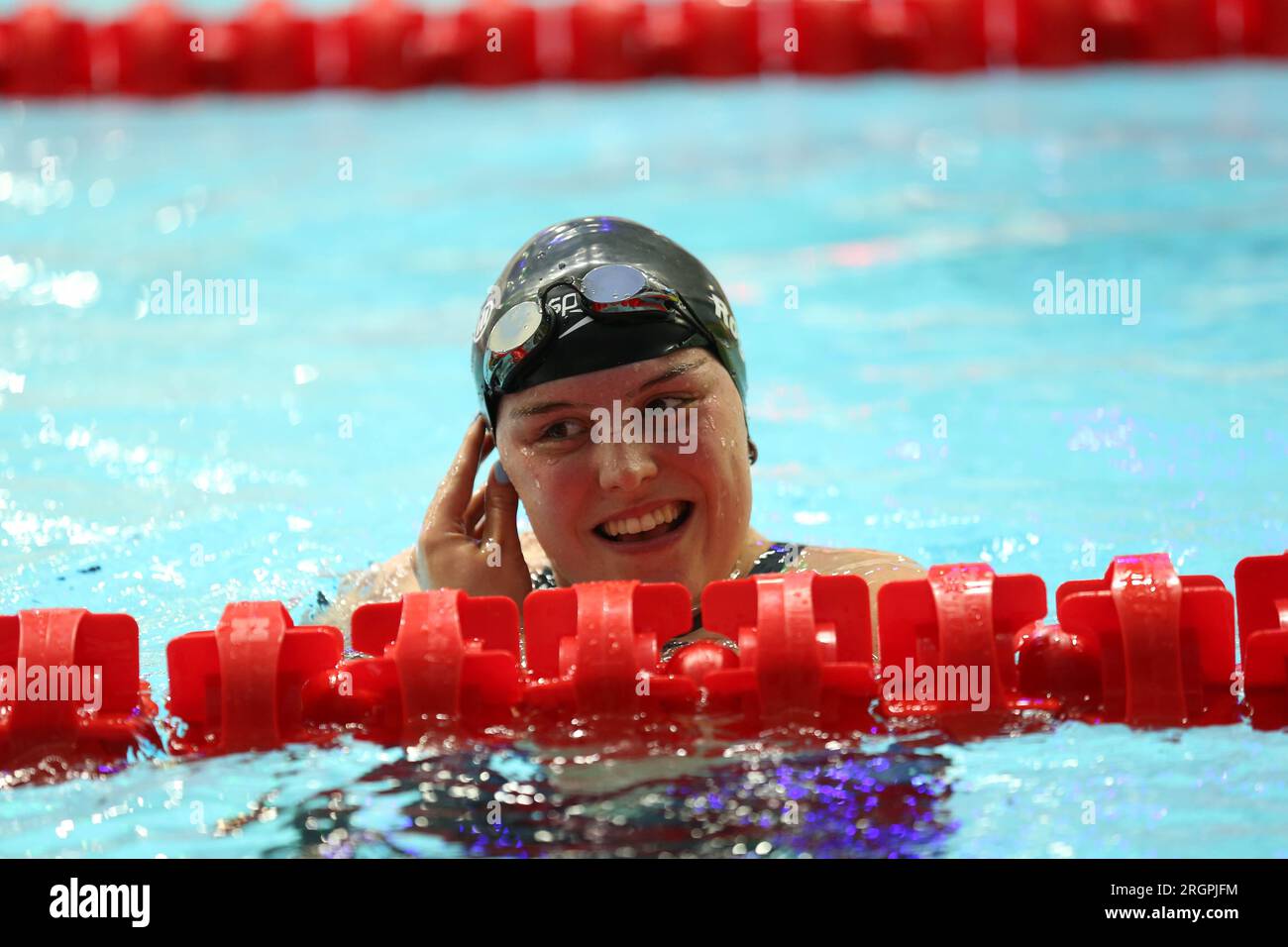Faye ROGERS (GBR) nimmt am dritten Tag der Para Swimming World Championships Manchester 2023 in Mancheste am Freestyle S10-Finale für Frauen 400m Teil Stockfoto