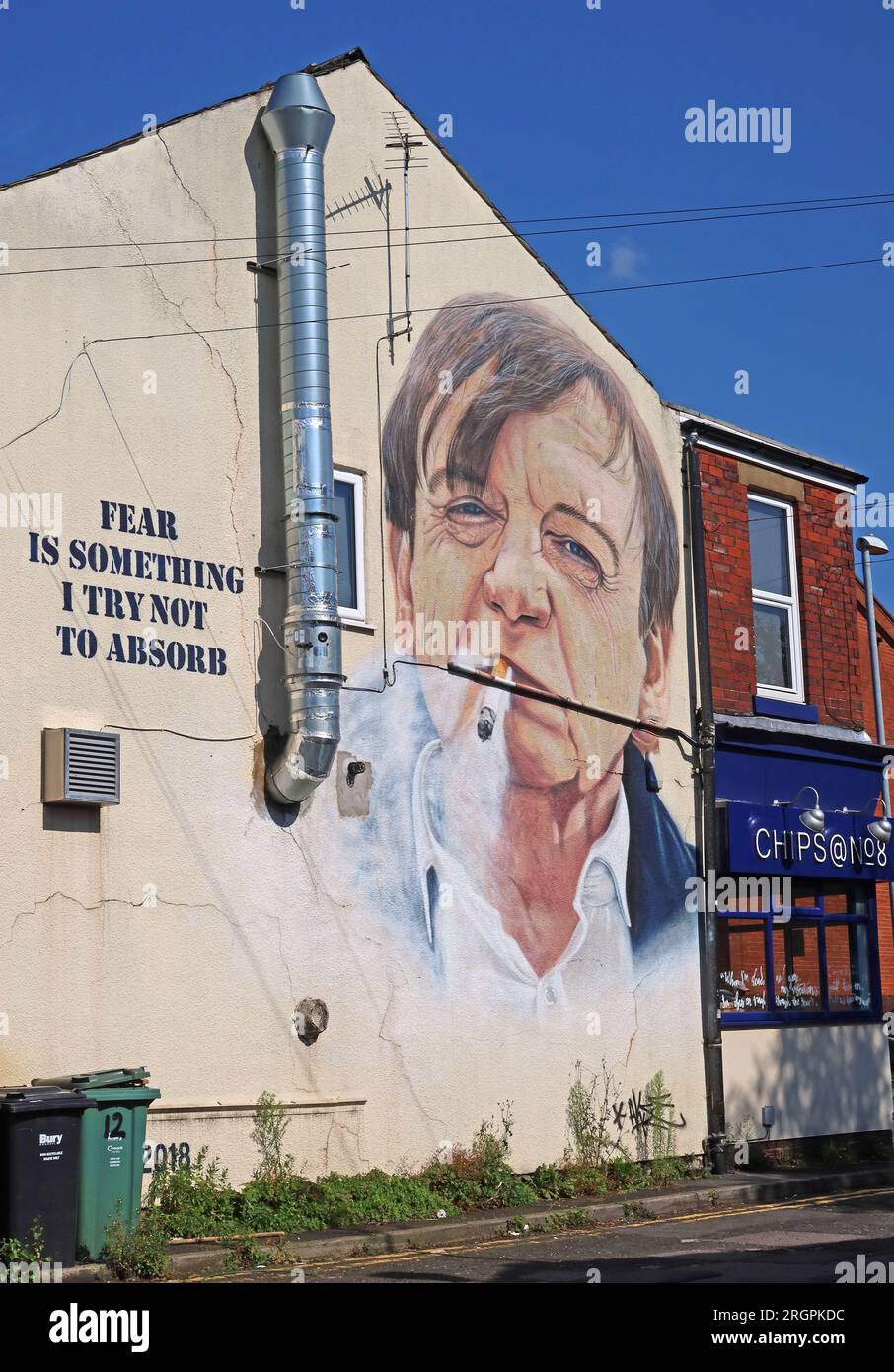Clifton Road, Prestwich, Furcht ist etwas, das ich nicht absorbieren möchte - Mark Edward Smith 1957–2018, gemaltes Wandbild von Akse P19 Stockfoto