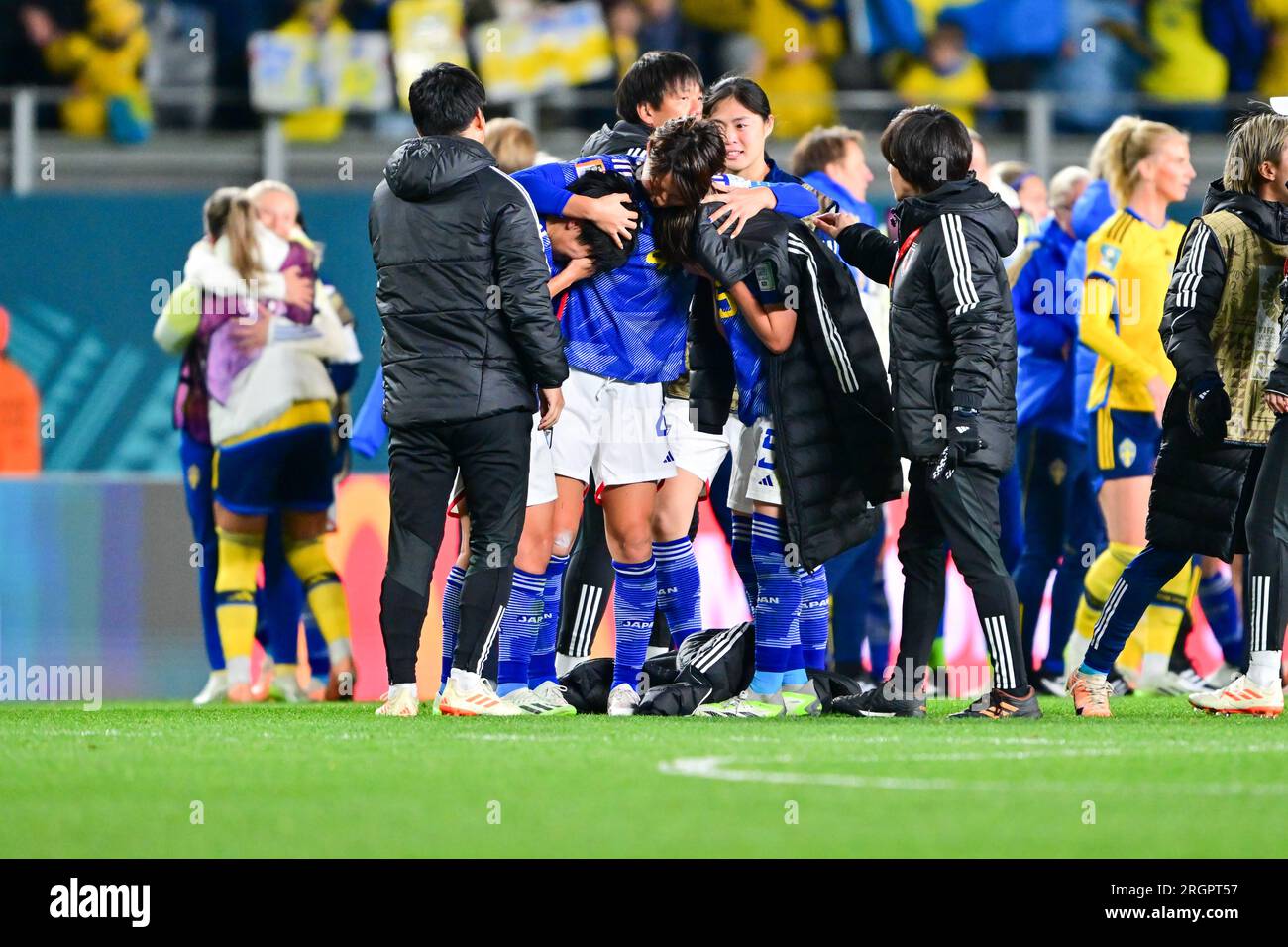 Auckland, Neuseeland. 11. Aug. 2023. Spieler Japans reagieren, nachdem sie das Viertelfinale zwischen Japan und Schweden bei der FIFA Women's World Cup 2023 in Auckland, Neuseeland, am 11. August 2023 verloren haben. Kredit: Zhu Wei/Xinhua/Alamy Live News Stockfoto