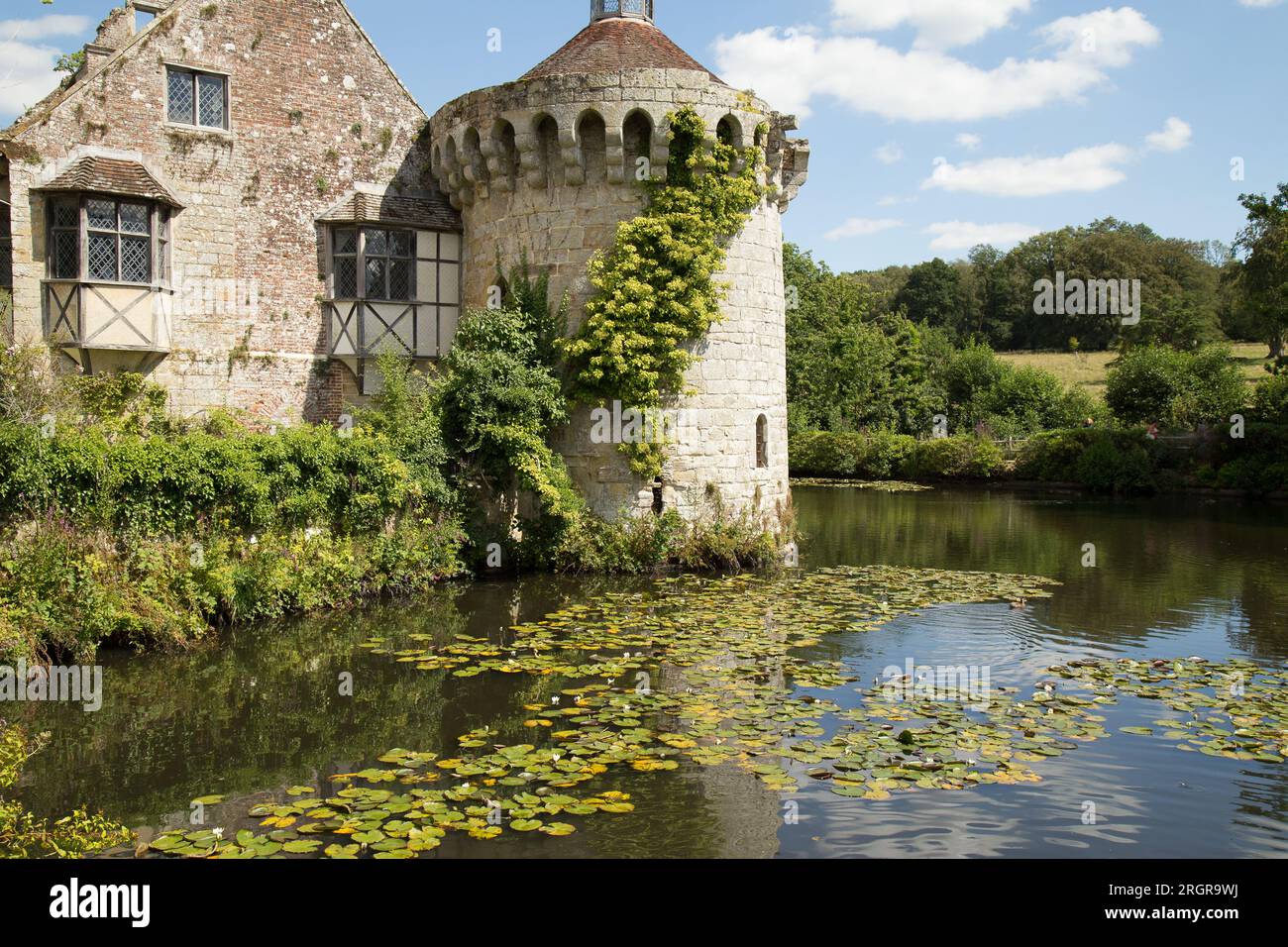 Scotney Castle House und Gärten Stockfoto