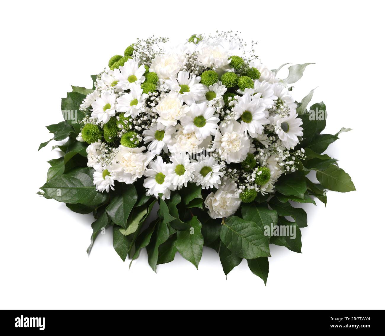Bestattungskranz mit Blumen auf weißem Hintergrund Stockfoto