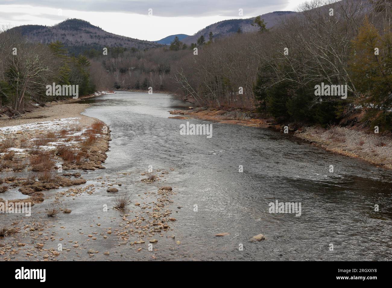 Die Pemigewasset River Headwaters befinden sich im Profile Lake im Franconia Notch State Park. Dieser Fluss fließt durch den State Park. Es gibt Wasserfalle Stockfoto