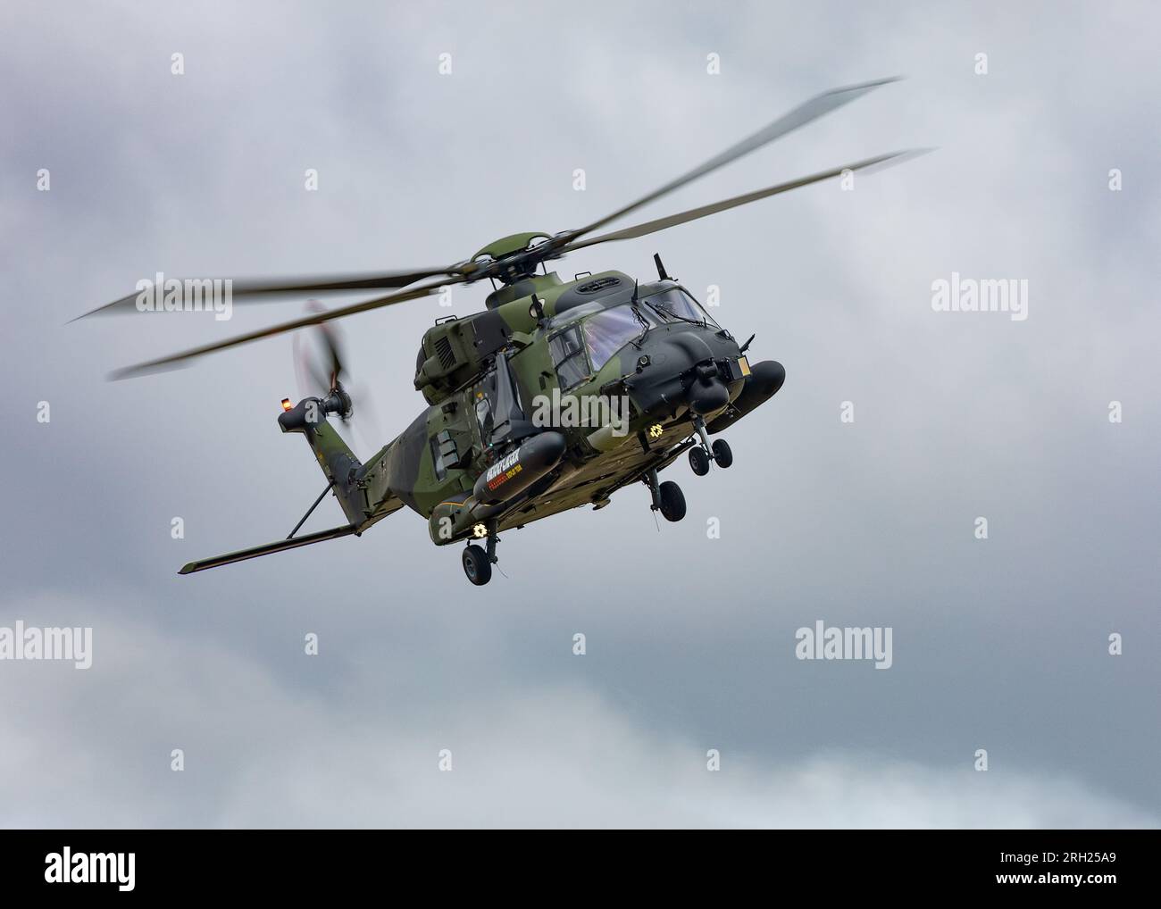 Ein deutscher Air Force Airbus Helicopters NH90 Helikopter auf dem Royal International Air Tattoo 2023 Stockfoto