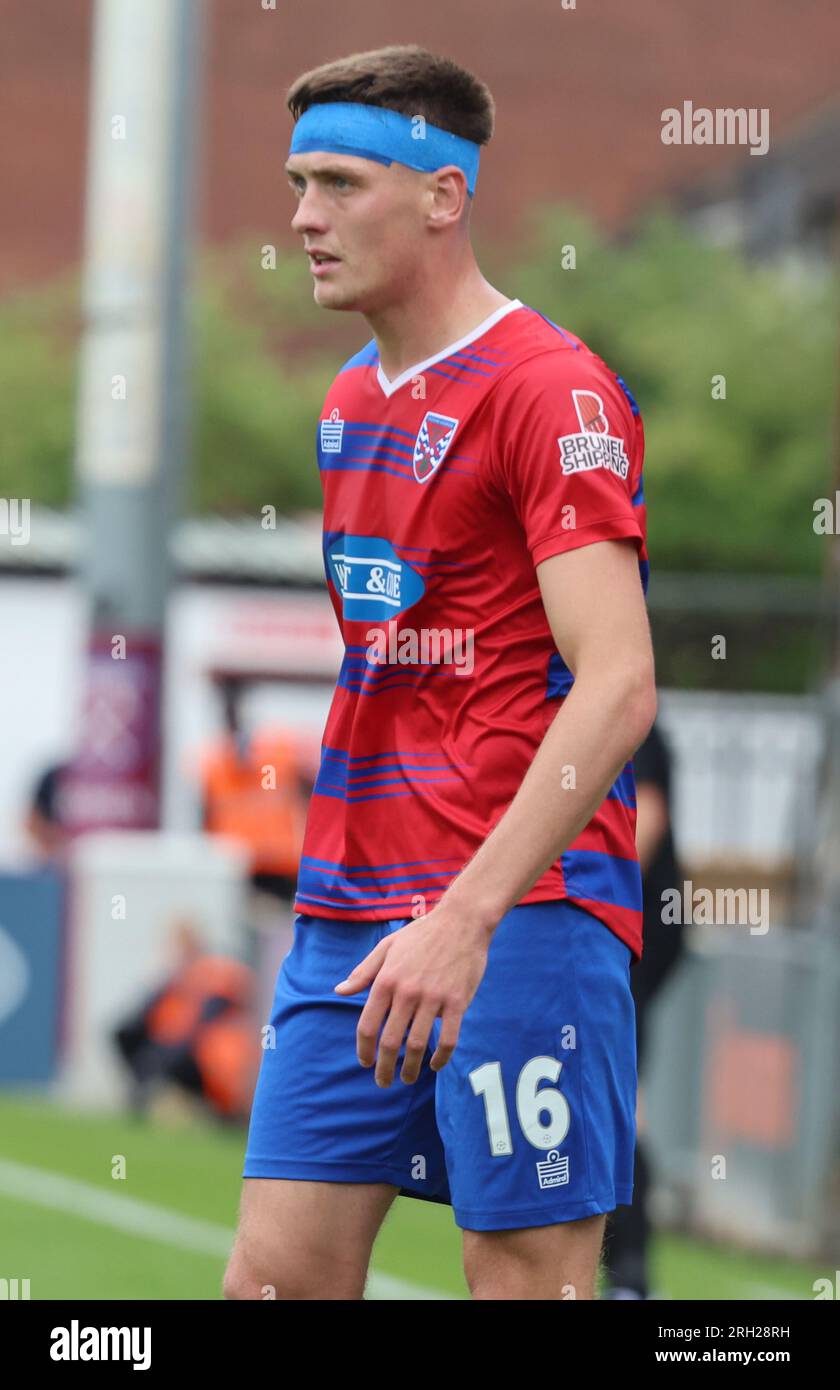 Harry Phipps von Dagenham & Redbridge während eines Spiels der National League zwischen Dagenham und Redbridge gegen Southend United in der Victoria Road, Dagenham On Stockfoto