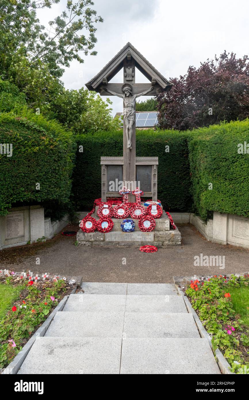 Yateley war Memorial, denkmalgeschützte Struktur der Stufe II, in Yateley, Hampshire, England, Großbritannien Stockfoto