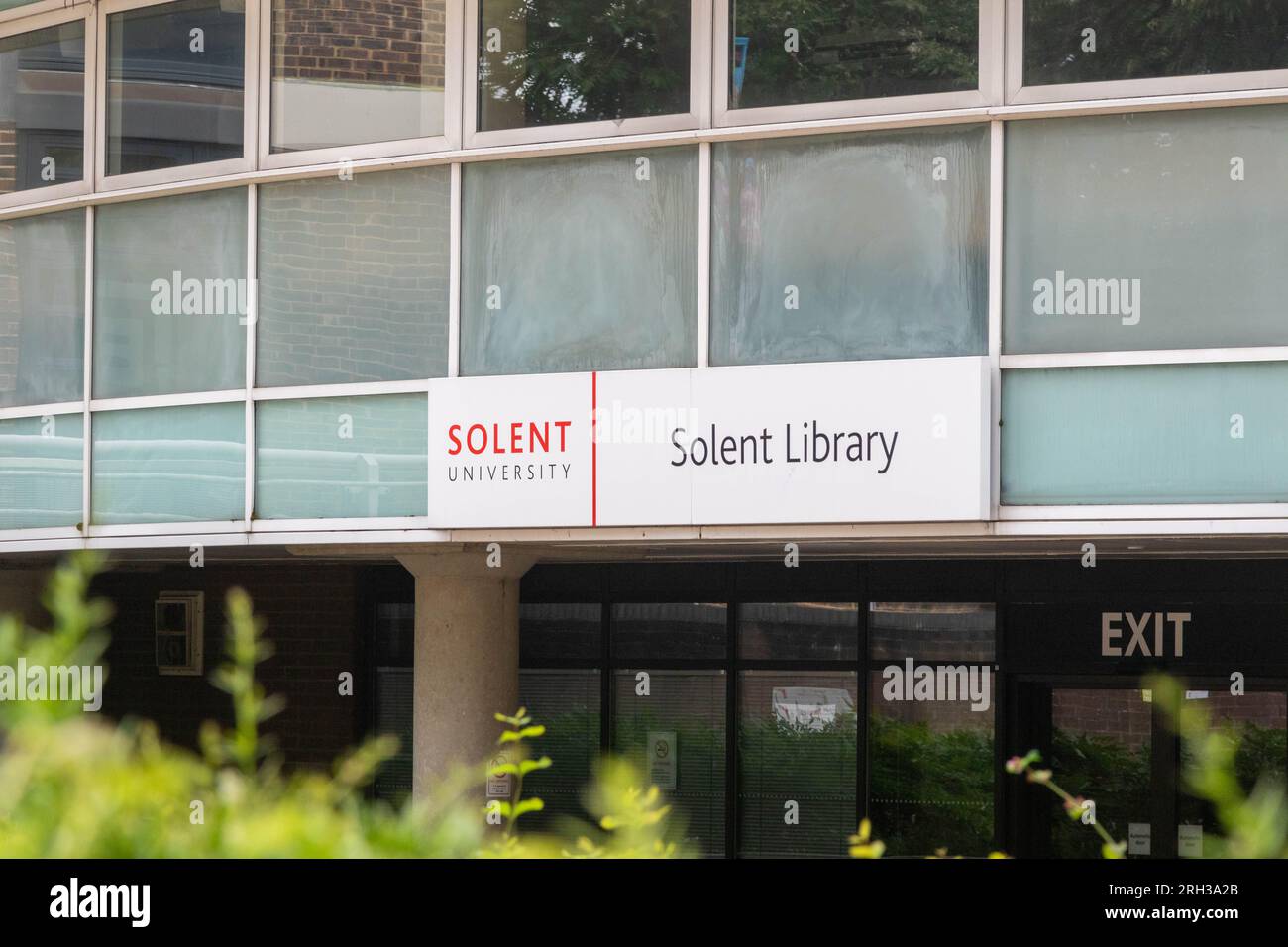 Southampton, Großbritannien - 6. August 2023:- die Solent University in Southampton Stockfoto