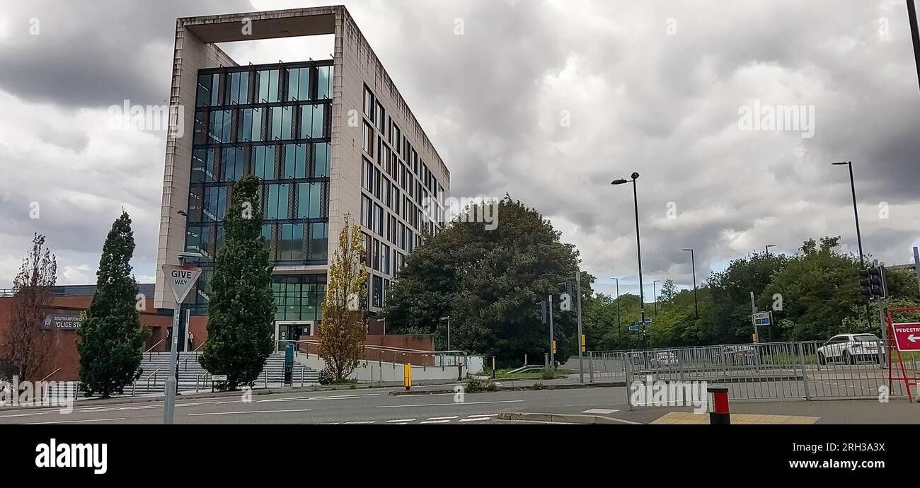 Southampton, Großbritannien - 6. August 2023:- die Southampton Central Police Station befindet sich an der Southern Road Stockfoto