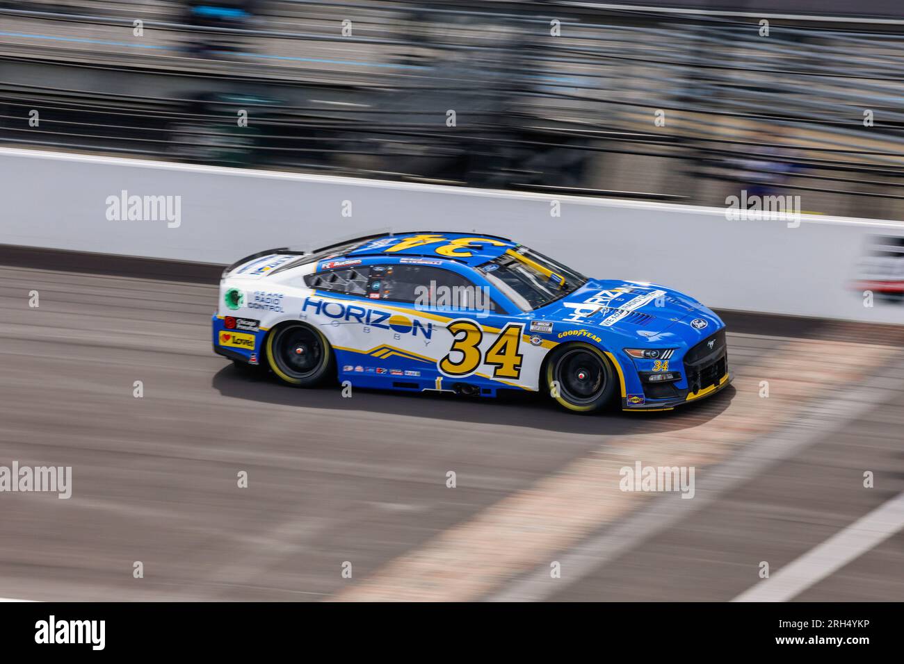 Indianapolis, Usa. 13. Aug. 2023. Michael McDowell (#34 Front Row Motorsports Horizon Hobby Ford) fährt während des Verizon 200 auf dem Brickyard auf dem Indianapolis Motor Speedway in Indianapolis. Kredit: SOPA Images Limited/Alamy Live News Stockfoto