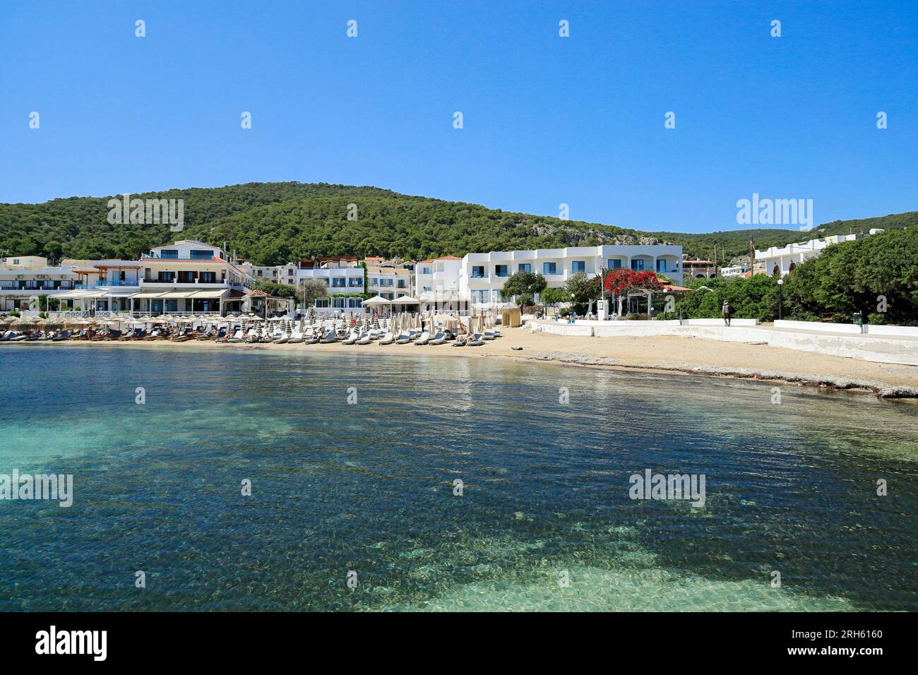 Skala Beach, Agistri, Saronische Inseln, Griechenland. Stockfoto