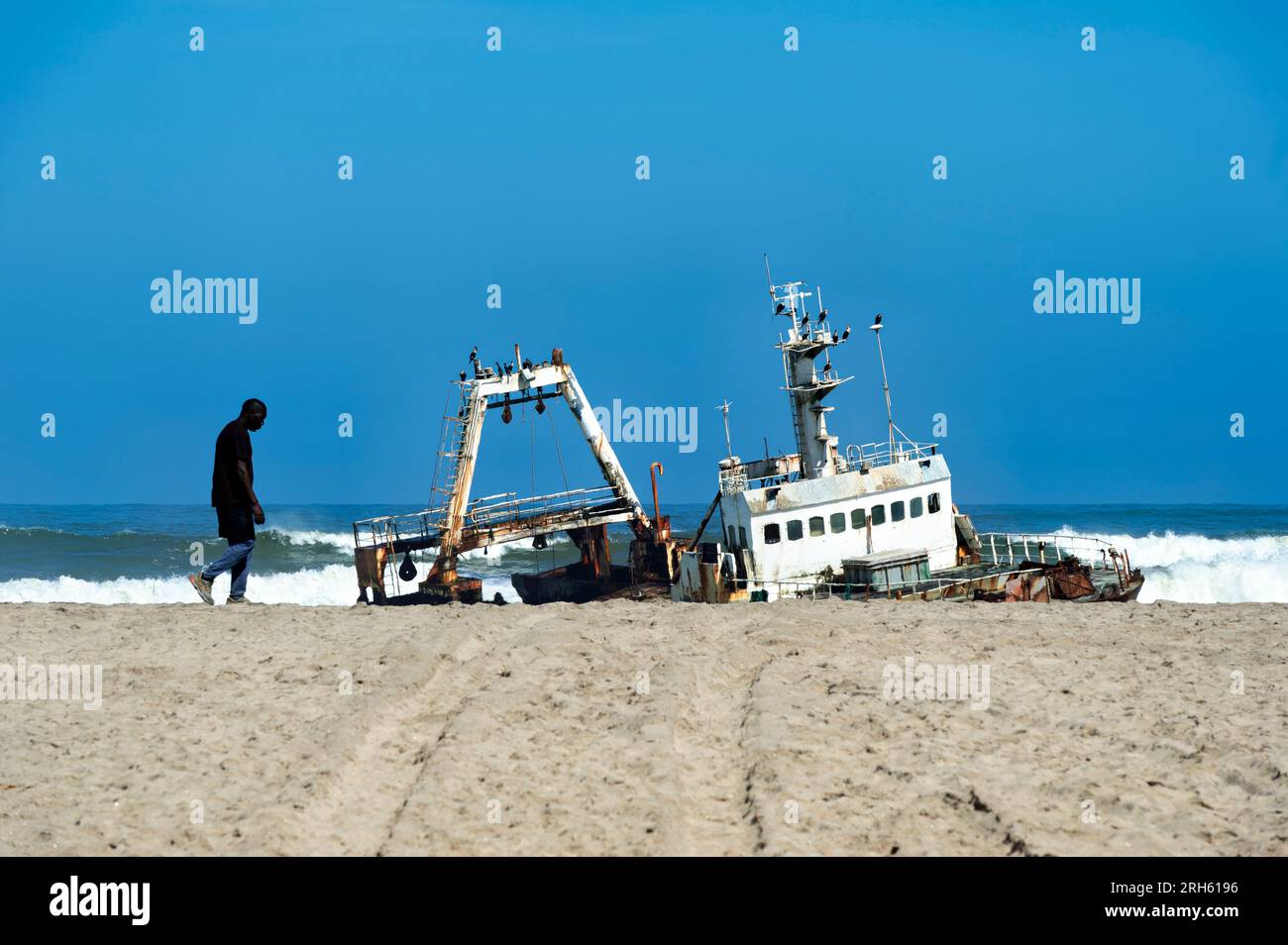 Namibia. Schiffswrack an der Skeleton-Küste des Atlantischen Ozeans Stockfoto