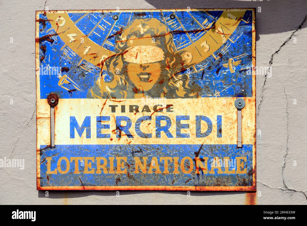 Alte Emaille-Werbung für die nationale Lotterie der Mercredi in Frankreich. Stockfoto