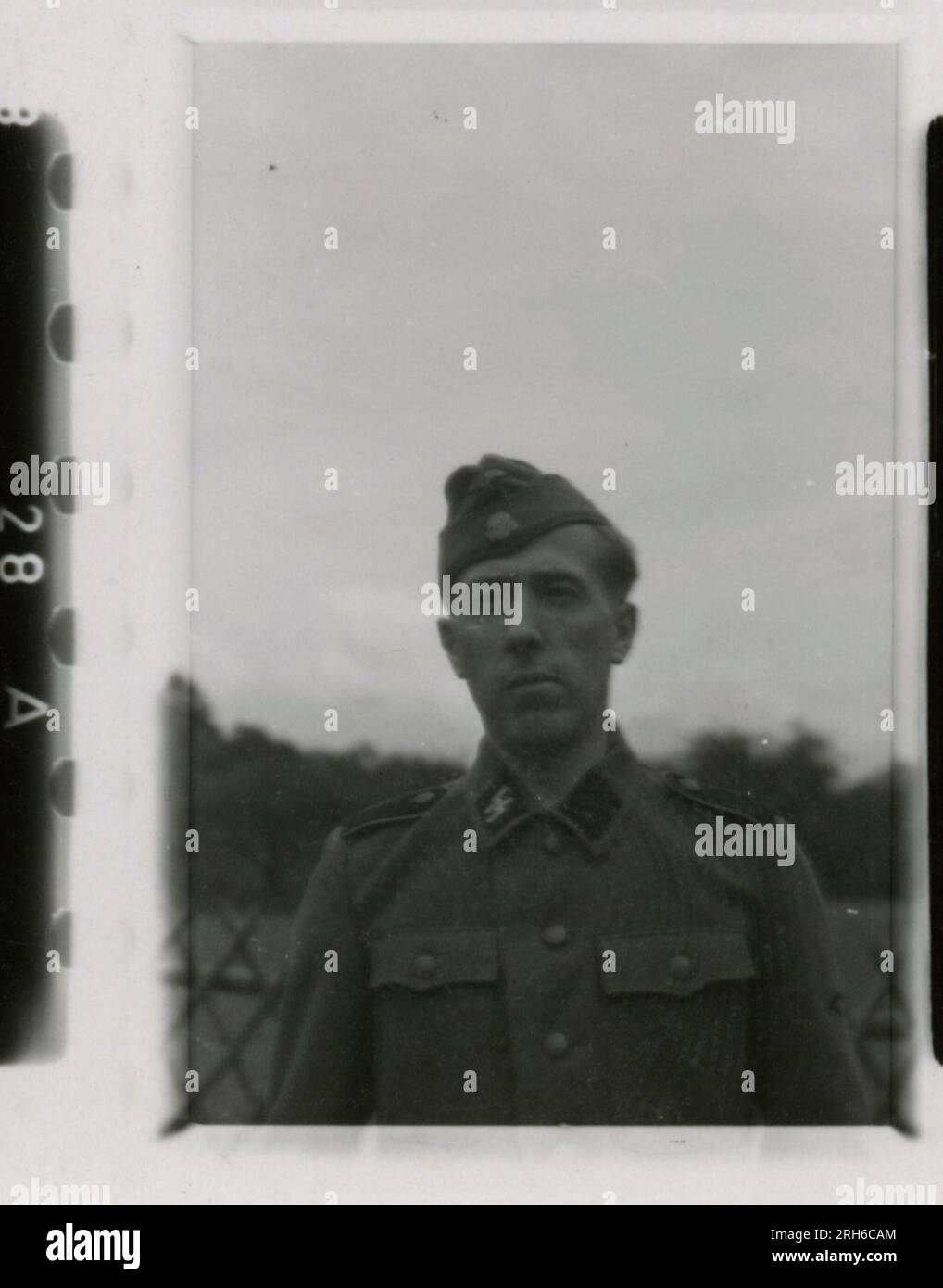 Waffen ss kriegsberichter uniform Fotos und Bildmaterial in hoher