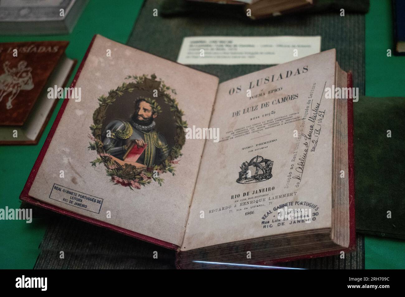 Rio de Janeiro, Brasilien: The Lusiads, portugiesisches episches Gedicht, geschrieben von Luis Vaz de Camoes, im königlichen portugiesischen Kabinett des Lesens, öffentliche Bibliothek Stockfoto