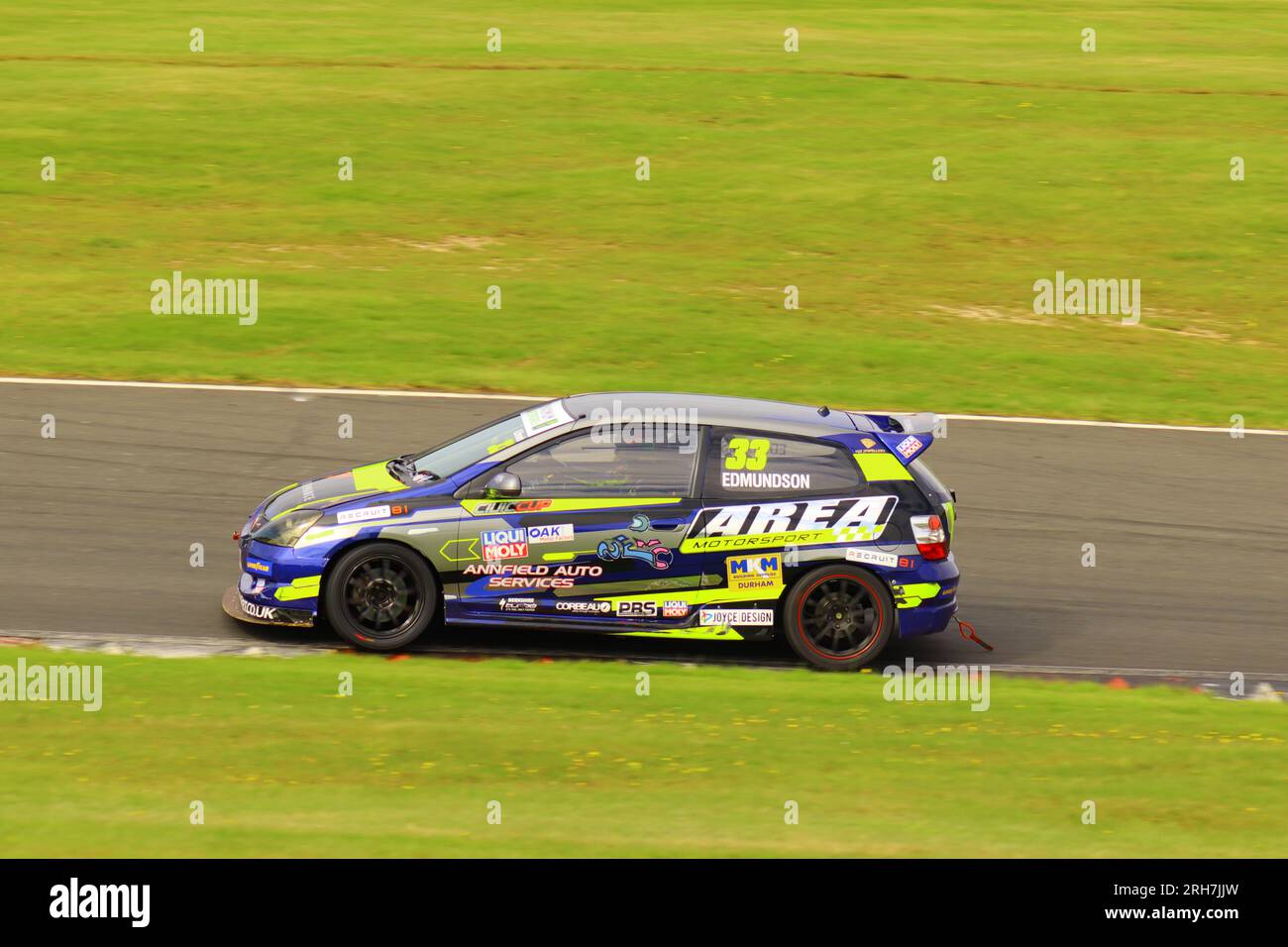BRSCC SOMMERRENNEN-WOCHENENDE CADWELL PARK 2023 Stockfoto