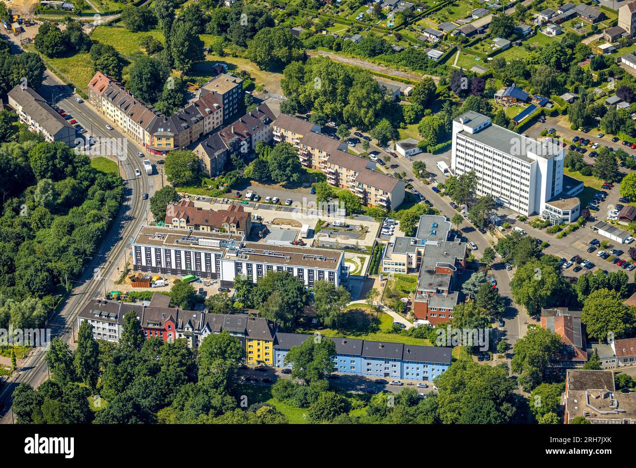 Luftaufnahme, DDG Deutsches Servicezentrum für Gesundheit, GSE-Sozialwohnheim Essener Straße und Grabenstraße, Stoppenberg, Essen, Ruhr Stockfoto