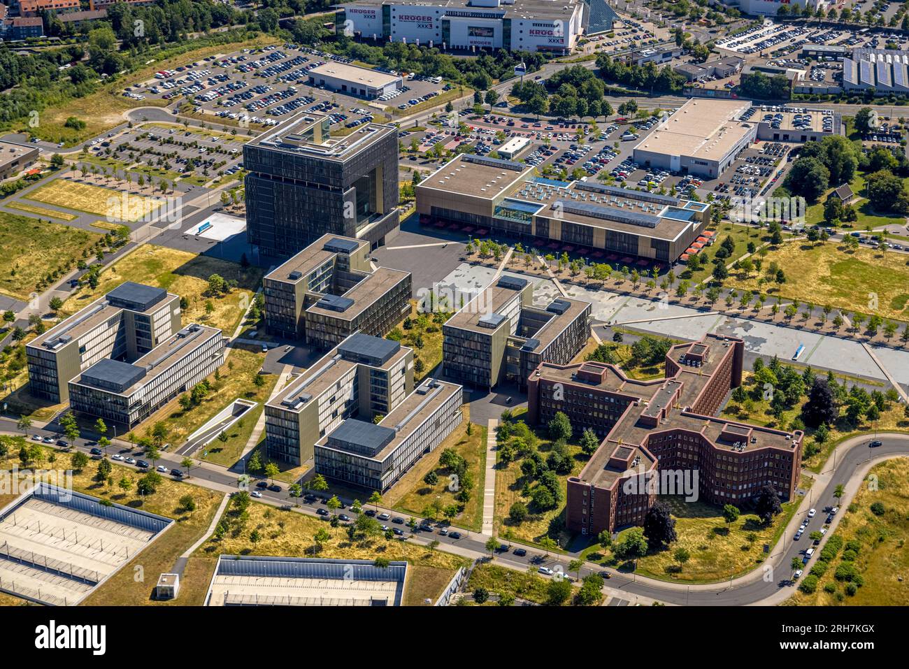 Luftaufnahme, ThyssenKrupp Quartier Firmencampus, Westviertel, Essen, Ruhrgebiet, Nordrhein-Westfalen, Deutschland Stockfoto