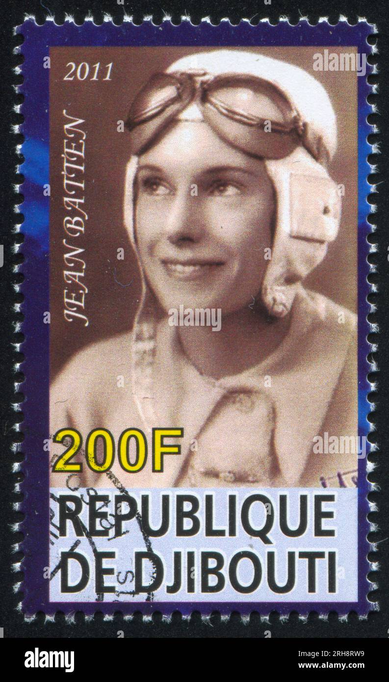 DSCHIBUTI - UM 2011: Stempel gedruckt von Dschibuti, zeigt Jean Batten, um 2011 Stockfoto