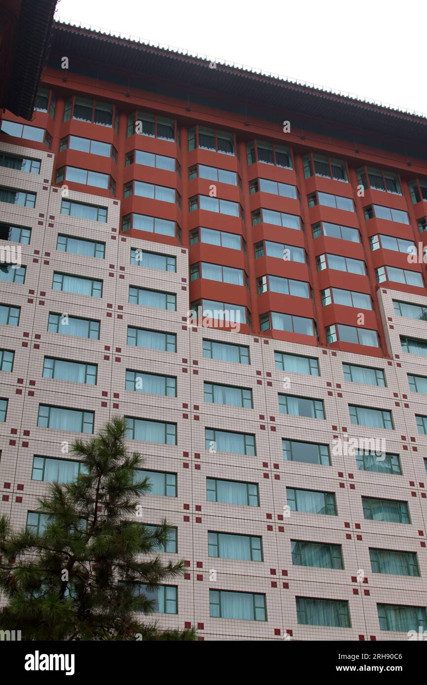 Hochhäuser in der Straße in Peking, china Stockfoto