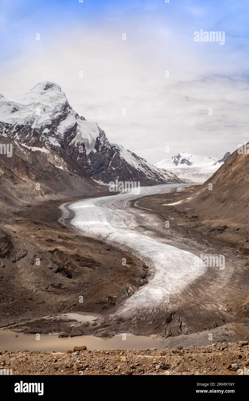 Indien, Ladakh, Zanskar, Pensi La, Drang-Drung-Gletscher Stockfoto