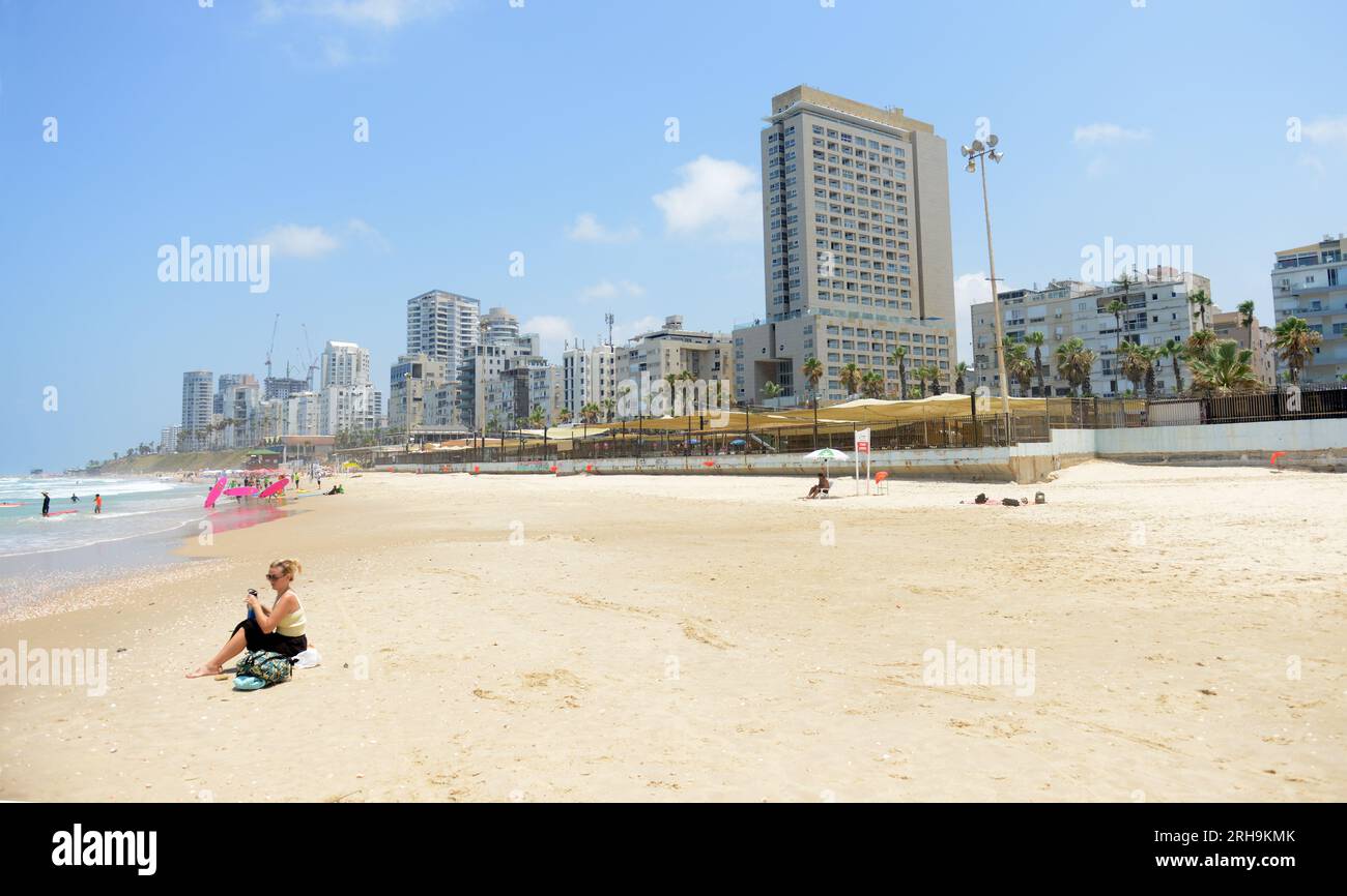 Bat yam stadt Fotos und Bildmaterial in hoher Auflösung Alamy