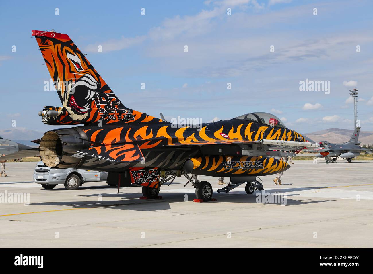 KONYA, TURKIYE - 30. JUNI 2022: General Dynamics F-16CJ Fighting Falcon der türkischen Luftwaffe (4R-115) wurde auf dem Flughafen Konya während des Anatolischen Adlers A angezeigt Stockfoto