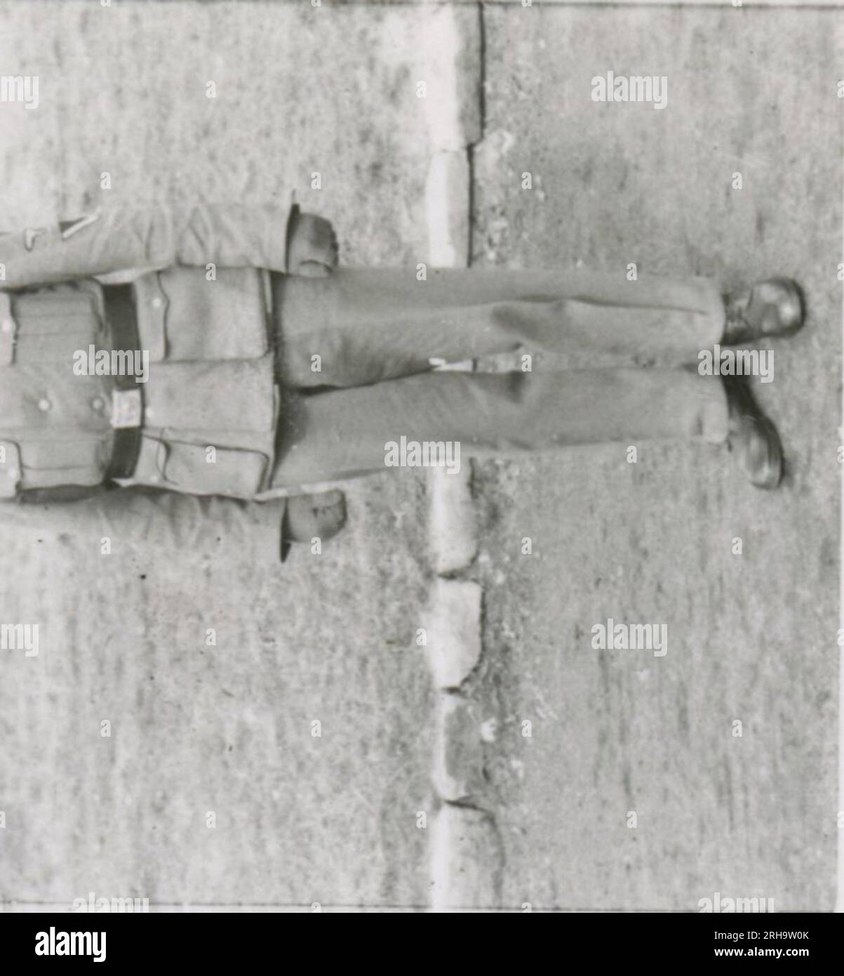 SSFotograf, Hoffmann, Rudi (194344) Soldaten, die sich medizinischen