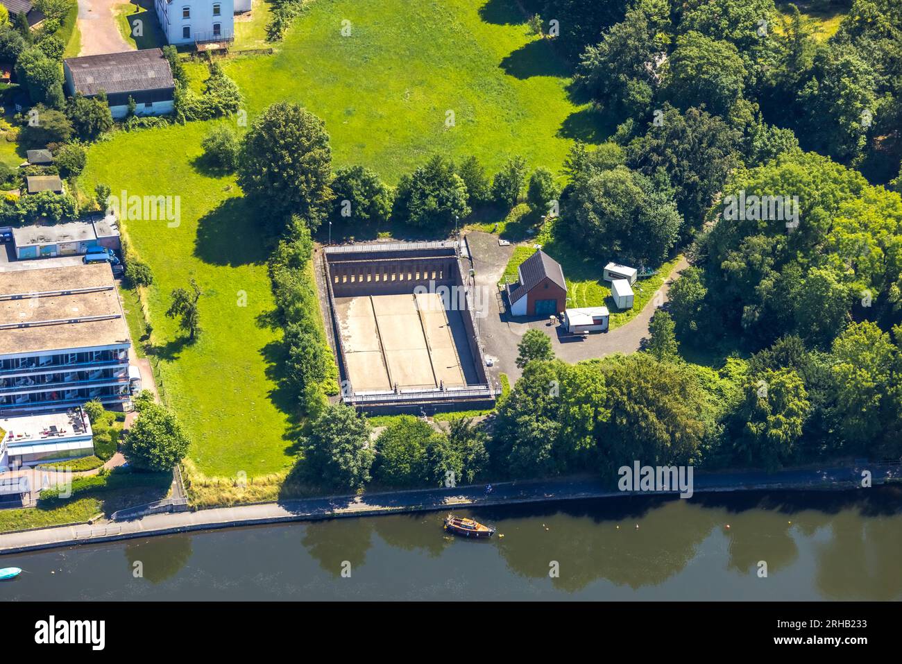 Luftaufnahme, Regenwassereinzugsgebiet am Leinpfad und am Ruhrfluss, Menden und Ickten, Mülheim an der Ruhrzone, Ruhrgebiet, Nordrhein-Westfalen, Deutschland, Stockfoto