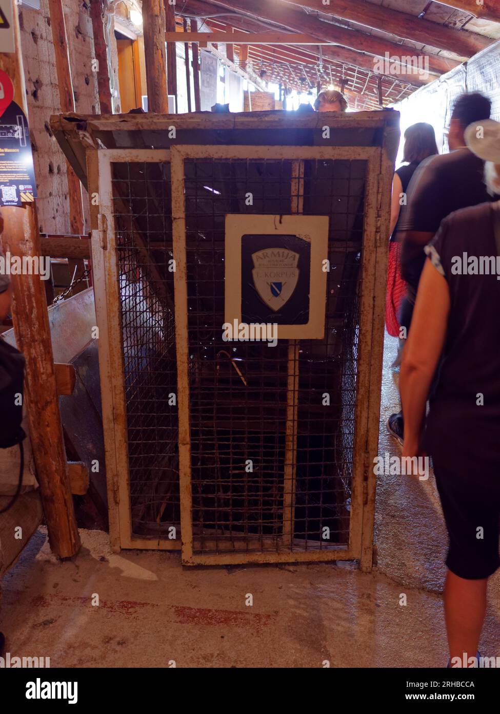 Sarajevo Tunnel, auch bekannt als Tunel Spasa und Tunnel of Hope, gebaut unter dem Flughafen während des Bosnienkrieges. Sarajevo, Bosnien und Herzegowina, 15. August 2023. Stockfoto