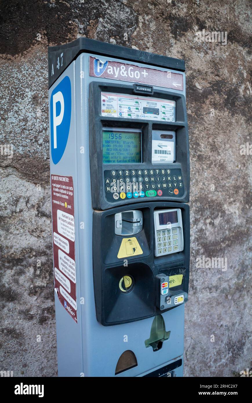 Rom, Latium, Italien, Parkuhr in der Straße von Rom. Stockfoto