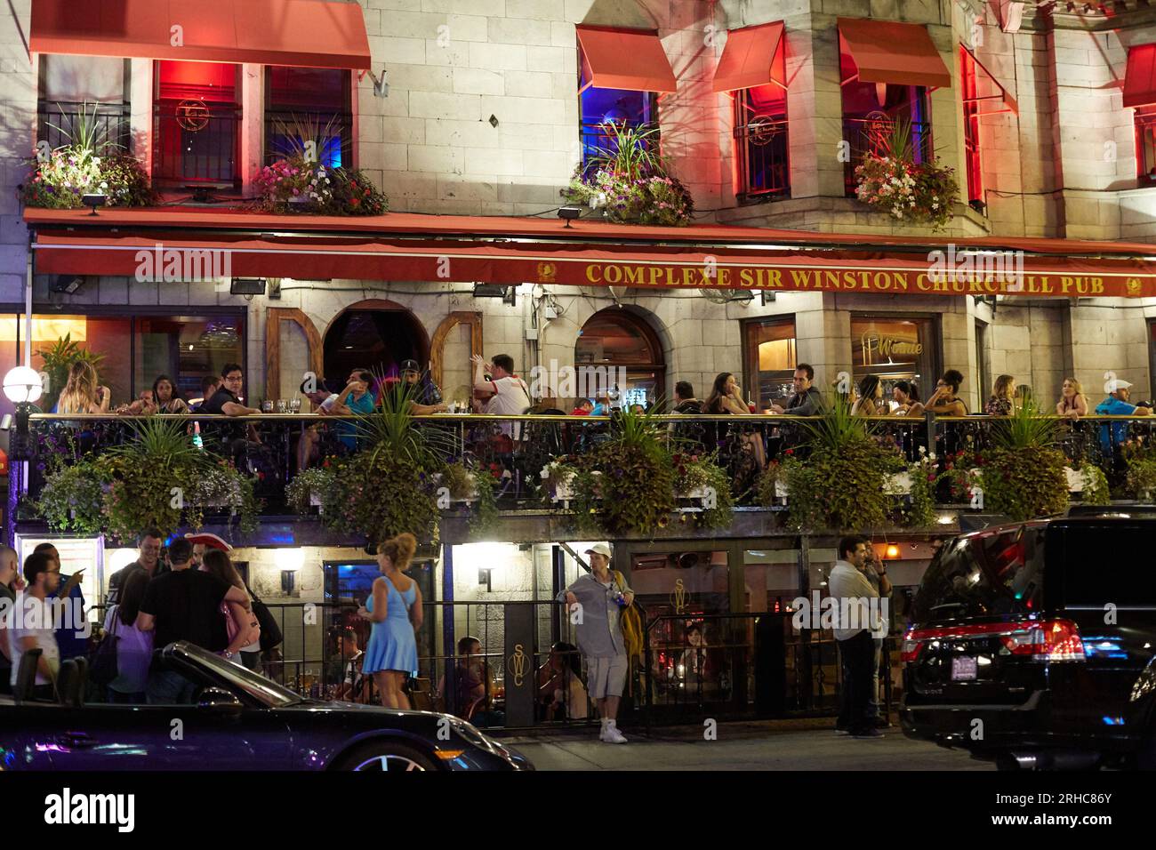 Montreal, Kanada. 18. September 2015. Complex Sir Winston Churchill Pub, gegründet 1967. Pub im Erdgeschoss, Resto-Bar im ersten Stock, Veranstaltungsraum darüber. (Kreditbild: © Ian L. SITREN/ZUMA Press Wire) NUR REDAKTIONELLE VERWENDUNG! Nicht für den kommerziellen GEBRAUCH! Stockfoto