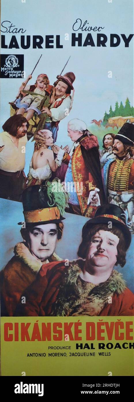 STAN LAUREL und OLIVER HARDY JAMES FINLAYSON DARLA HOOD und JACQUELINE WELLS in DER BOHEMIAN GIRL 1936 Regisseure JAMES W. HORNE und CHARLEY ROGERS aus der Oper von Balfe Hal Roach Studios/Metro Goldwyn Mayer (MGM) Stockfoto