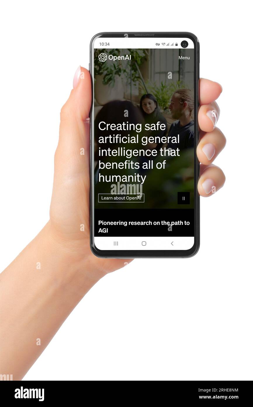 Kiew, Ukraine - 07. März 2023: Startseite der OpenAI-Website auf dem Telefonbildschirm in der Hand. OpenAI ist eine gemeinnützige Forschungsorganisation für künstliche Intelligenz Stockfoto