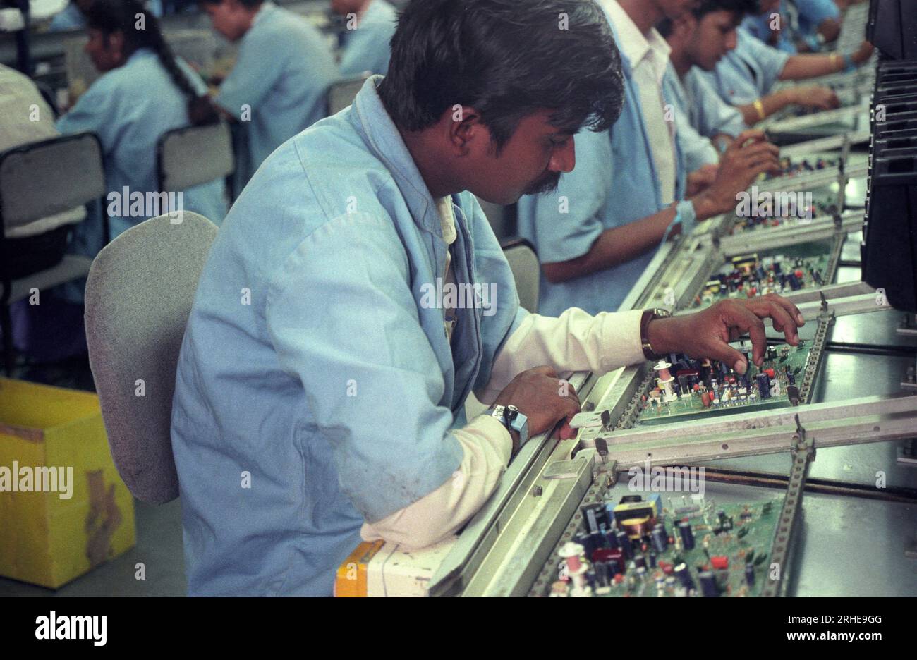 Eine Fabrik und Produktion von Computerelektronik in der Electronic City in Bangalore in der Provinz Karnataka in Indien. Indien, Bangalor Stockfoto